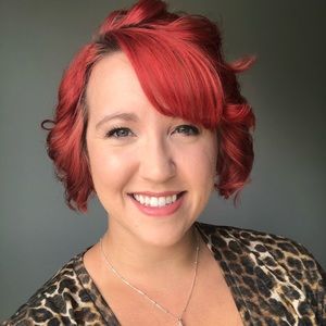 Meet your Posher, Lisa